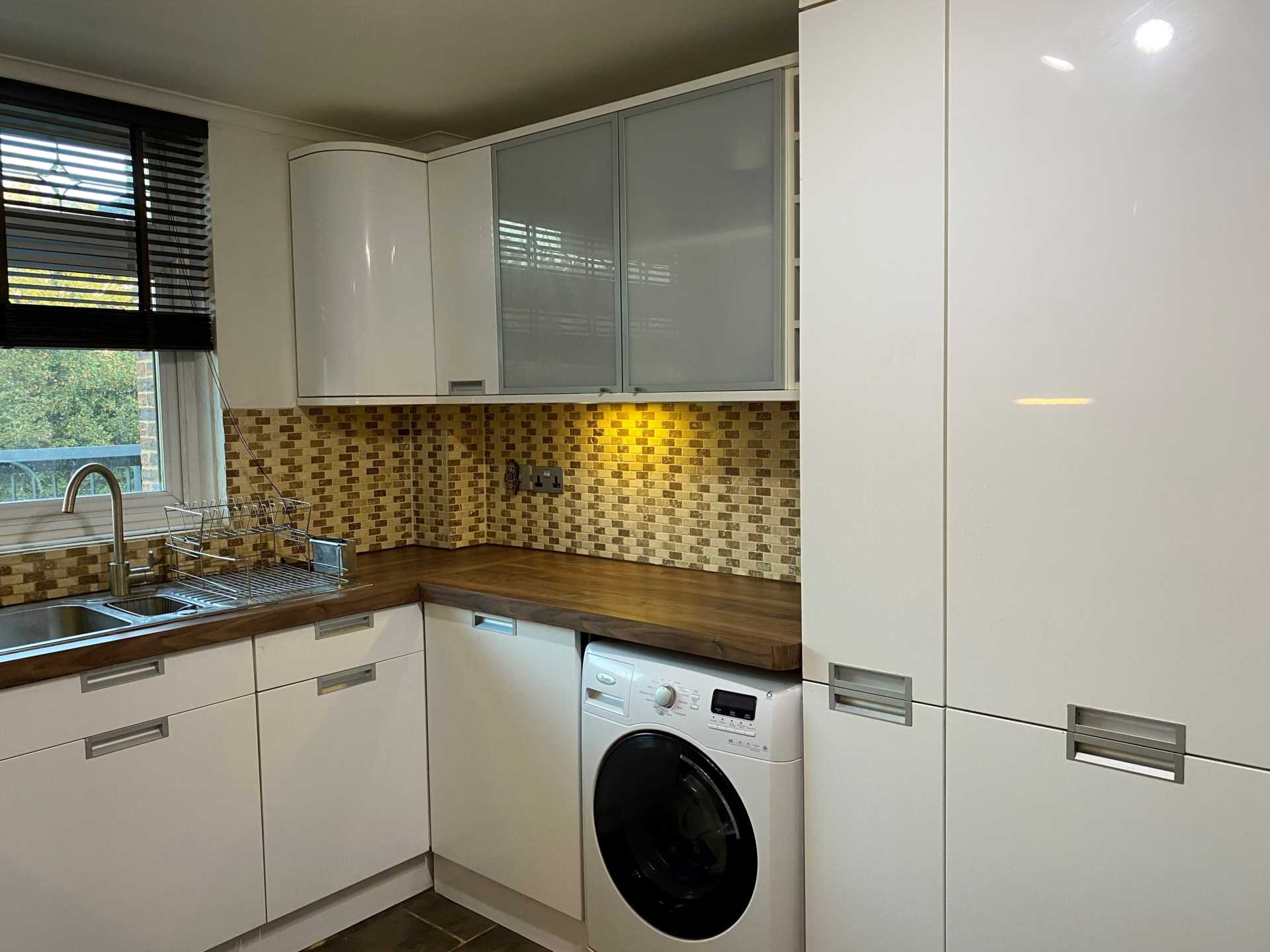 Rainhill Way, Bow, Image 2