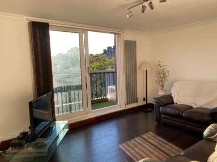 Rainhill Way, Bow, Image 4