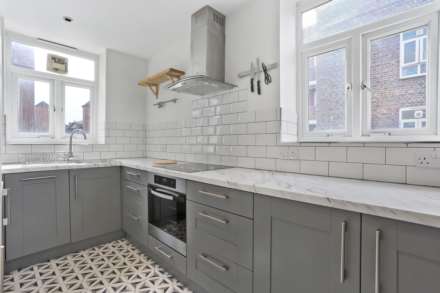 3 Bedroom Apartment, Homerton Road, Homerton