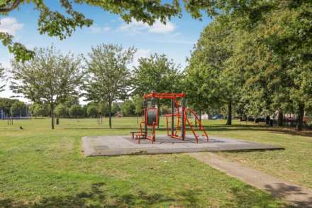 Star Lane, Canning Town, Image 19