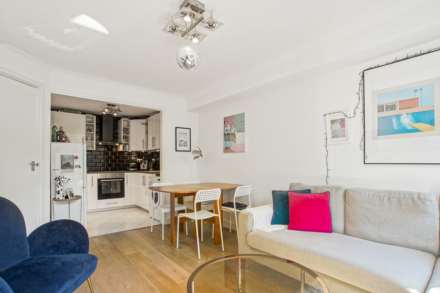 Leabank Square, Hackney Wick, Image 17
