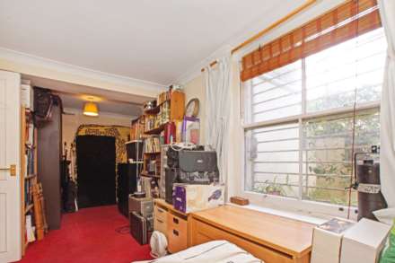 Kenninghall Road, Clapton, Image 11