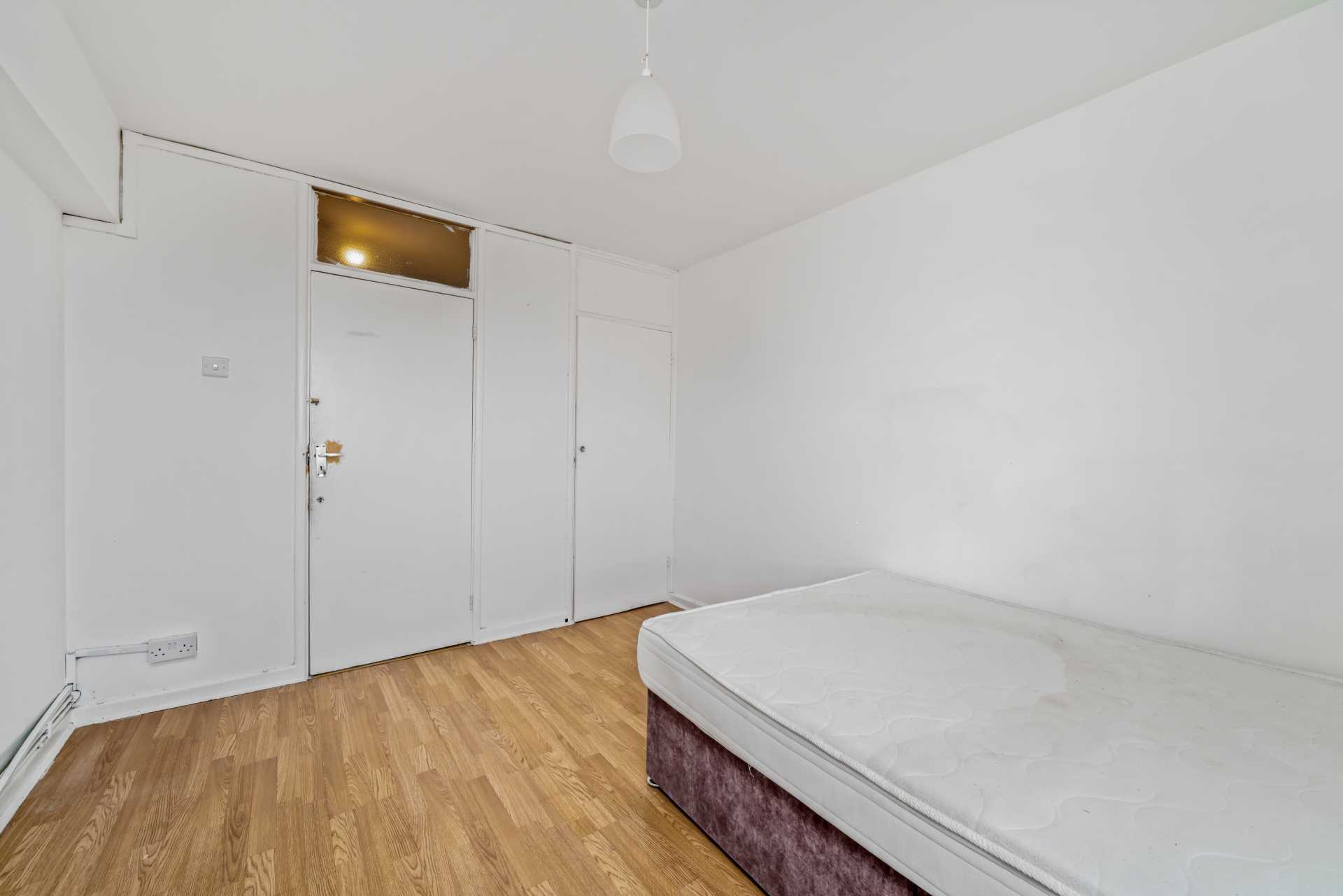 Bryant Court, Whiston Road, Hackney, Image 13
