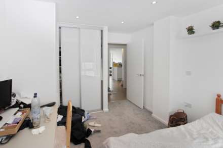 Central Street, London, Image 13