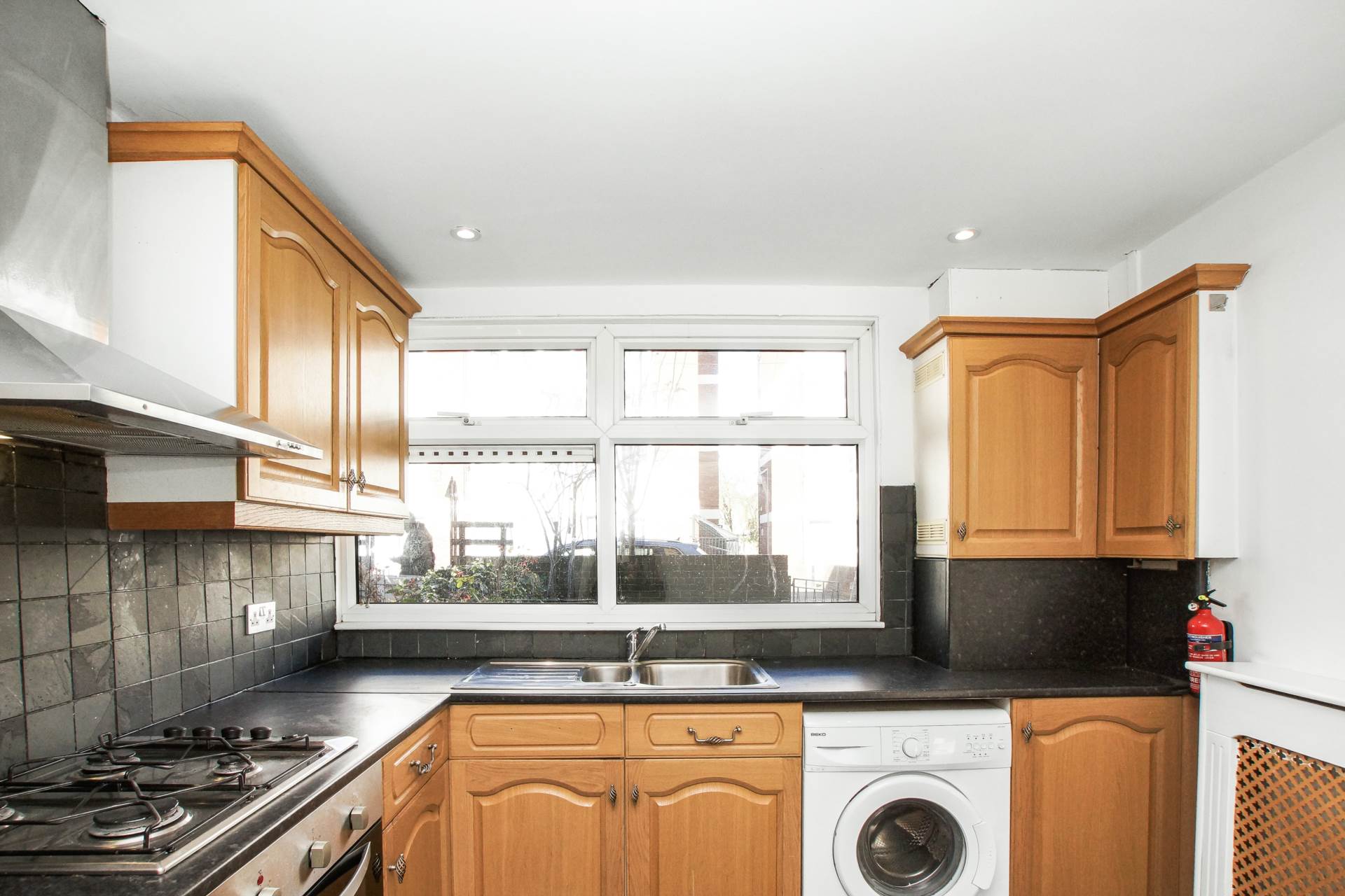 Livermere Road, London, Image 10