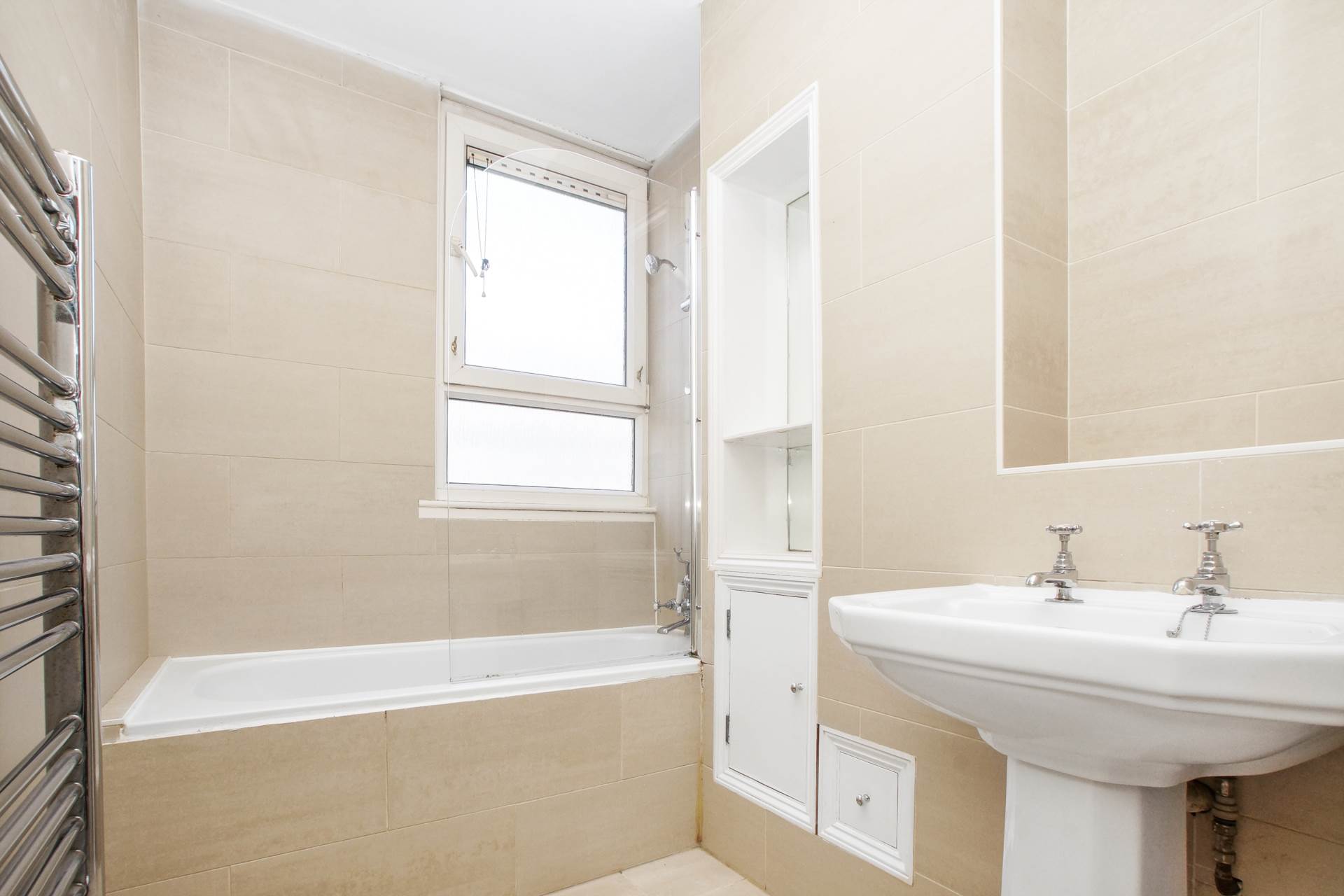 Livermere Road, London, Image 8