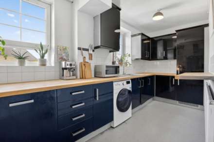 Shore Place, London, Image 14