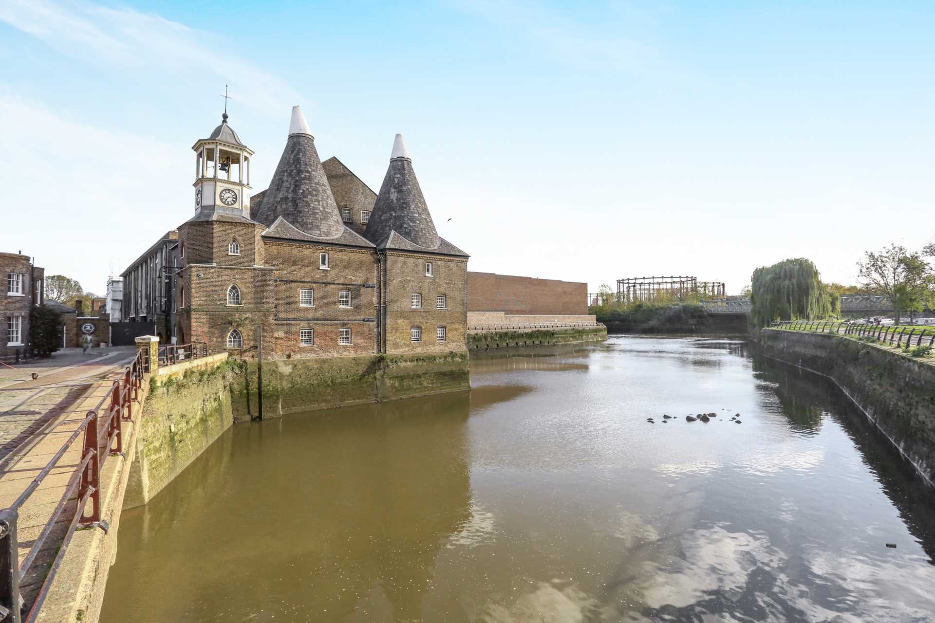 Island House, London E3, Image 12