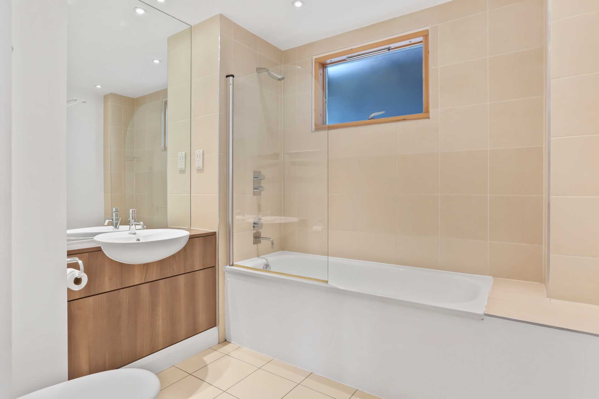 Island House, London E3, Image 8