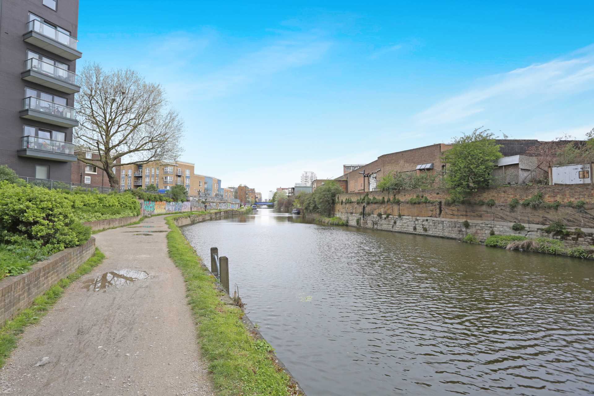 Mallory Close, London, Image 10