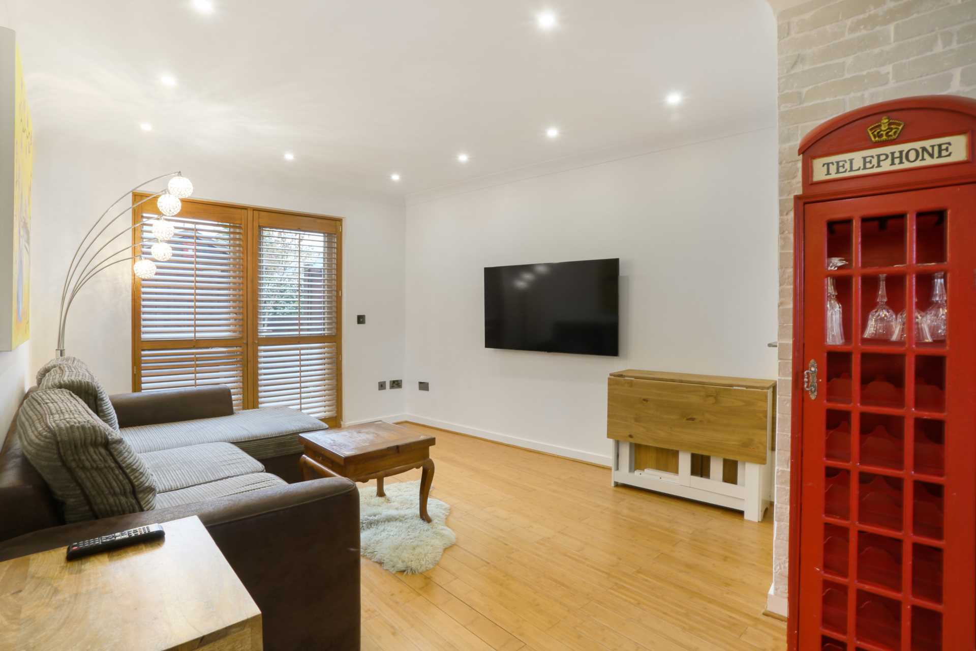 Mallory Close, London, Image 13