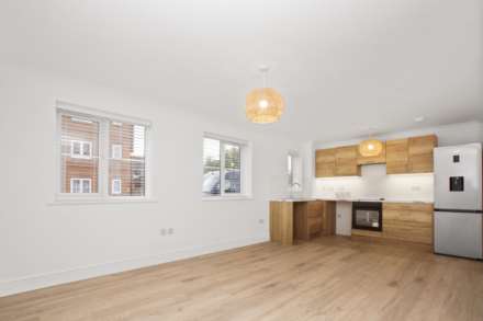 Greenwood Avenue, Enfield, Image 3