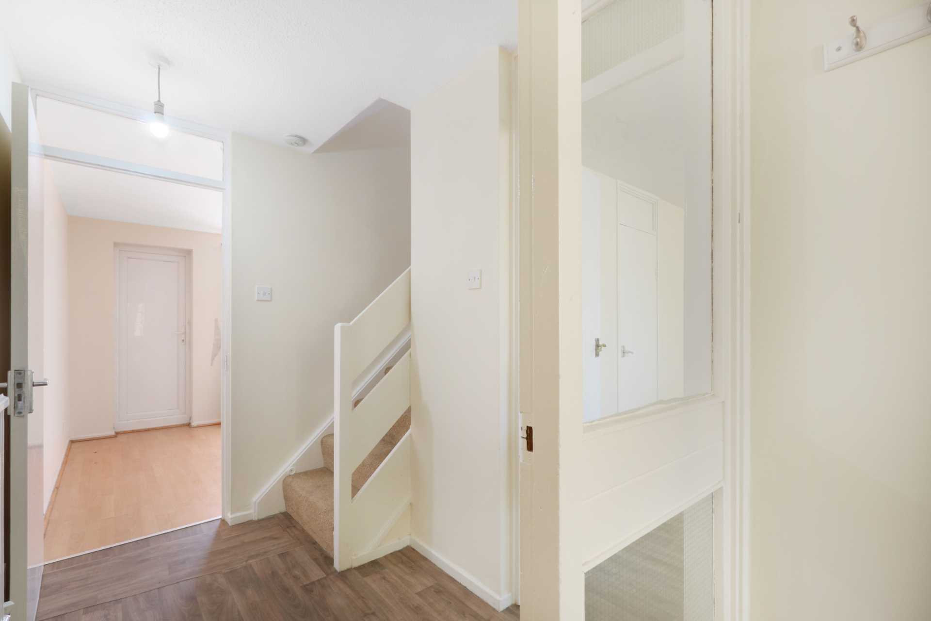 Rochemont Walk, London, Image 10