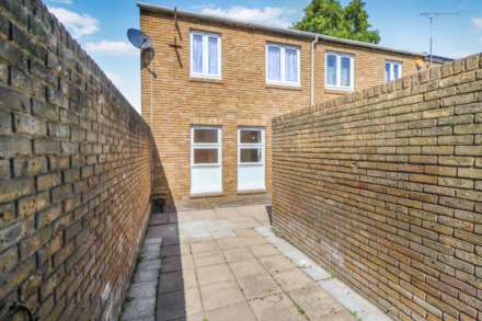 Rochemont Walk, London, Image 16