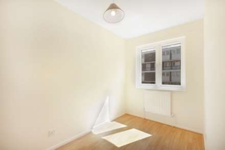 Rochemont Walk, London, Image 5