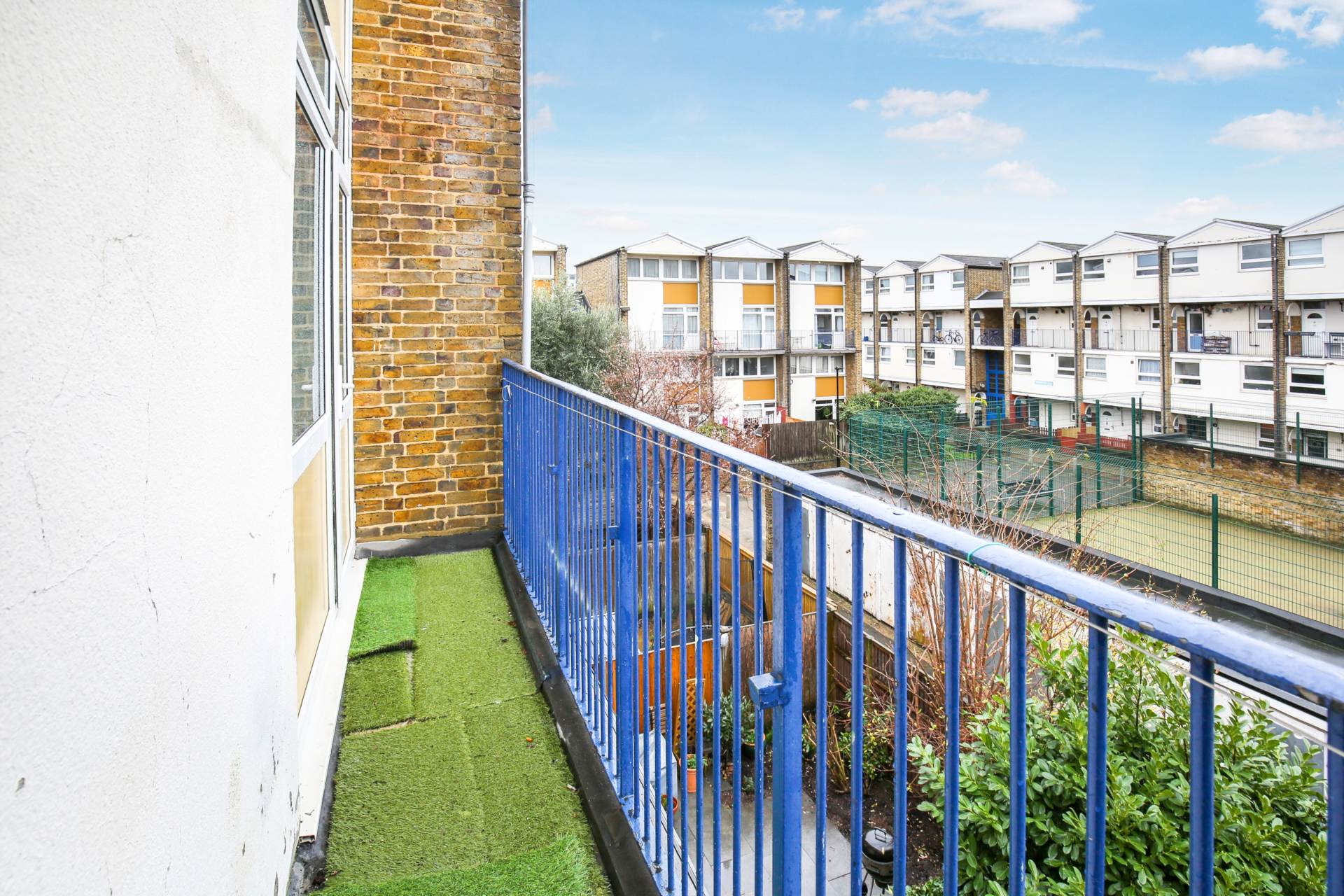 Tottenham Road, London, Image 3