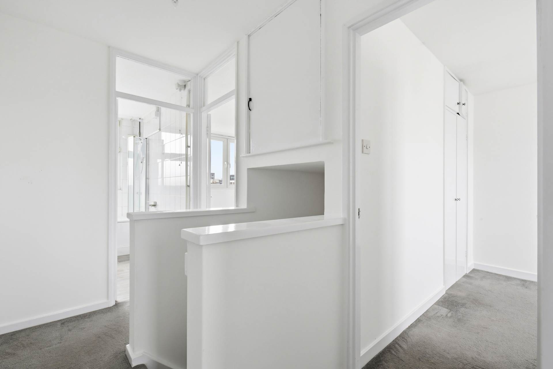 Tottenham Road, London, Image 8