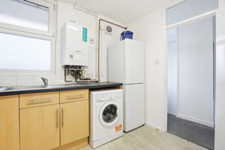 Tottenham Road, London, Image 12