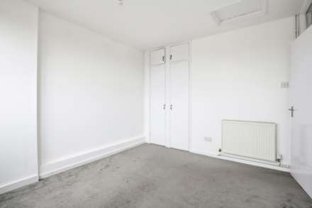 Tottenham Road, London, Image 14