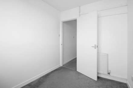 Tottenham Road, London, Image 18