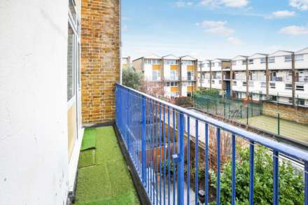 Tottenham Road, London, Image 3