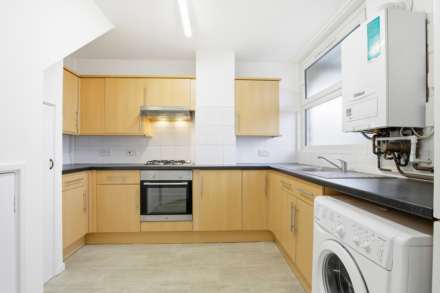 Tottenham Road, London, Image 4