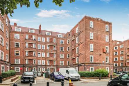 2 Bedroom Flat, Homerton High Street, London