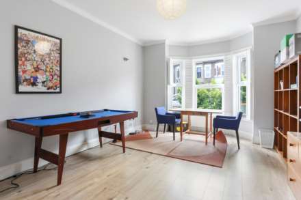 Victoria Avenue, East Ham, Image 9
