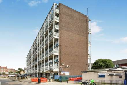 2 Bedroom Maisonette, Berger Road, Homerton