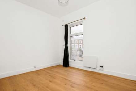 Well Street, London, Image 2