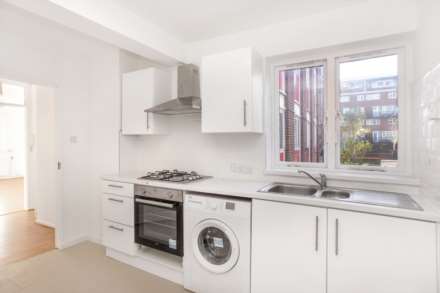 Hackney Downs Park, London, Image 15