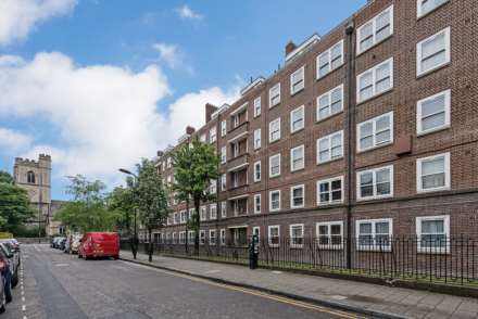 Nisbet House, London, E9, Image 2