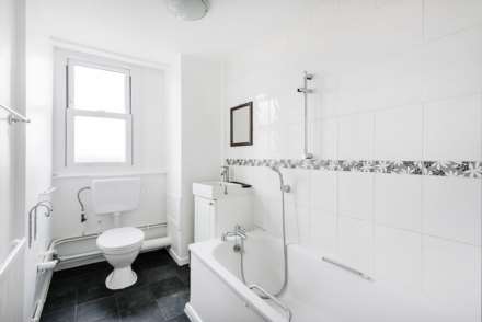 Nisbet House, London, E9, Image 6