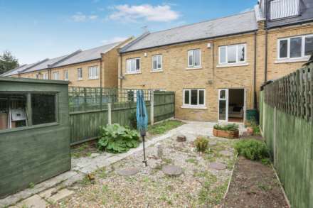 Oban Street, Poplar, Image 16