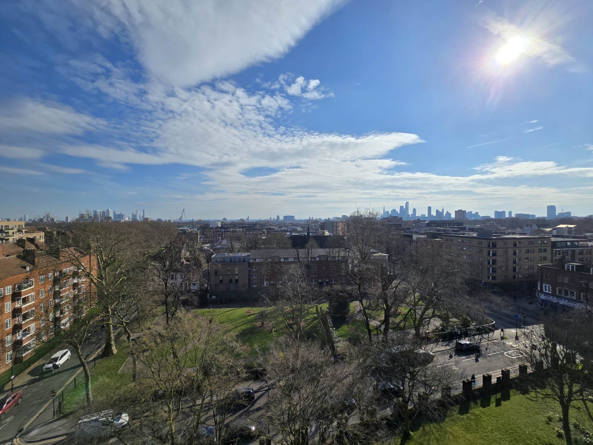 St Thomas' Square, London, Image 6