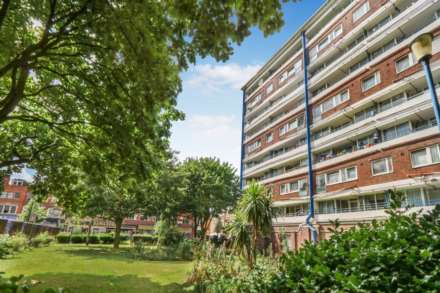 1 Bedroom Studio, St Thomas` Square, London