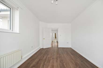 Celandine Drive, Dalston, Image 12