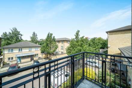 Celandine Drive, Dalston, Image 4