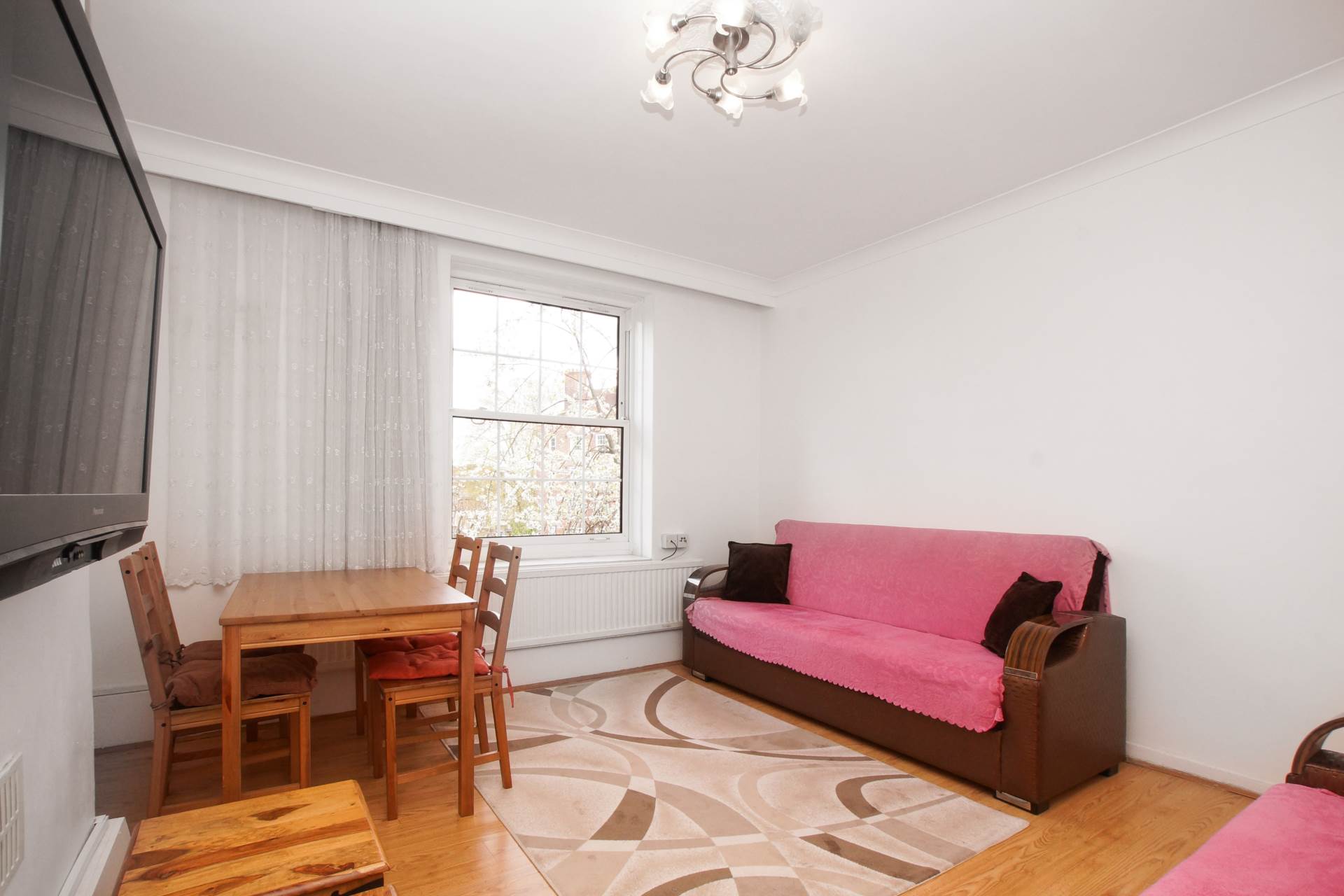 Pembury Road, Clapton E5, Image 10