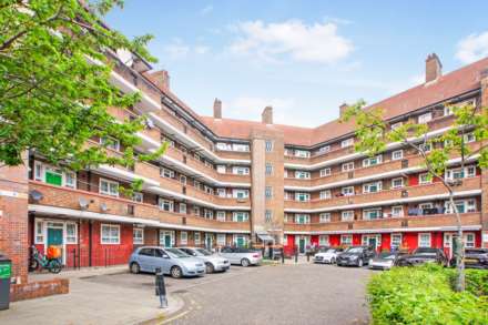Pembury Road, Clapton E5, Image 15