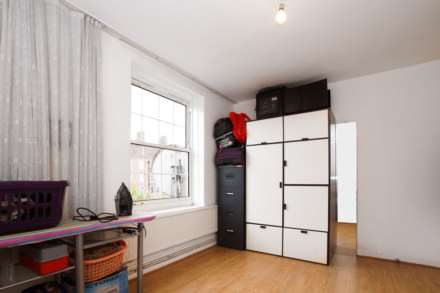 Pembury Road, Clapton E5, Image 9