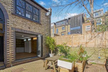 Shafton Mews, London, Image 1