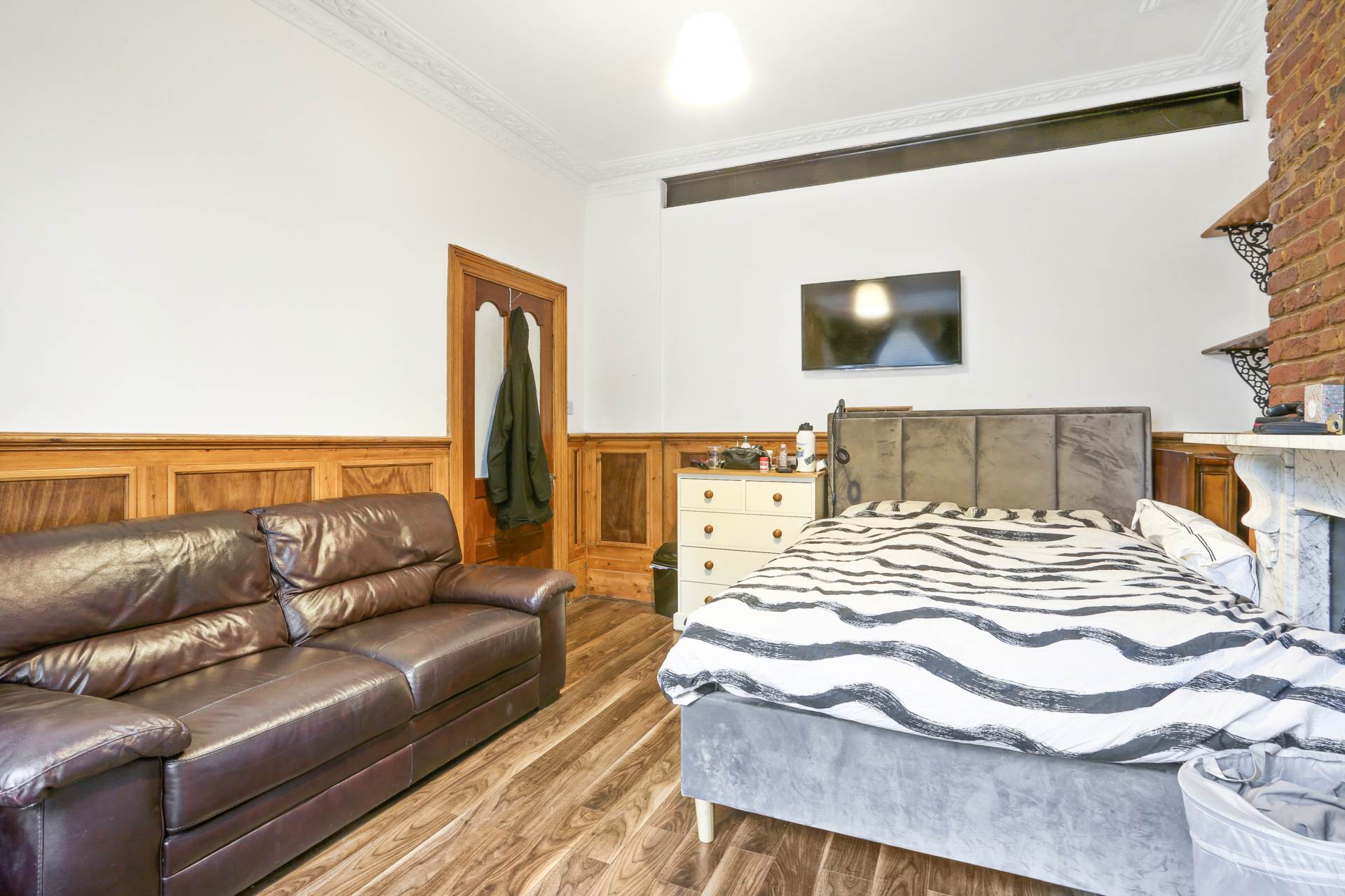 Shacklewell Lane, Dalston, Image 15