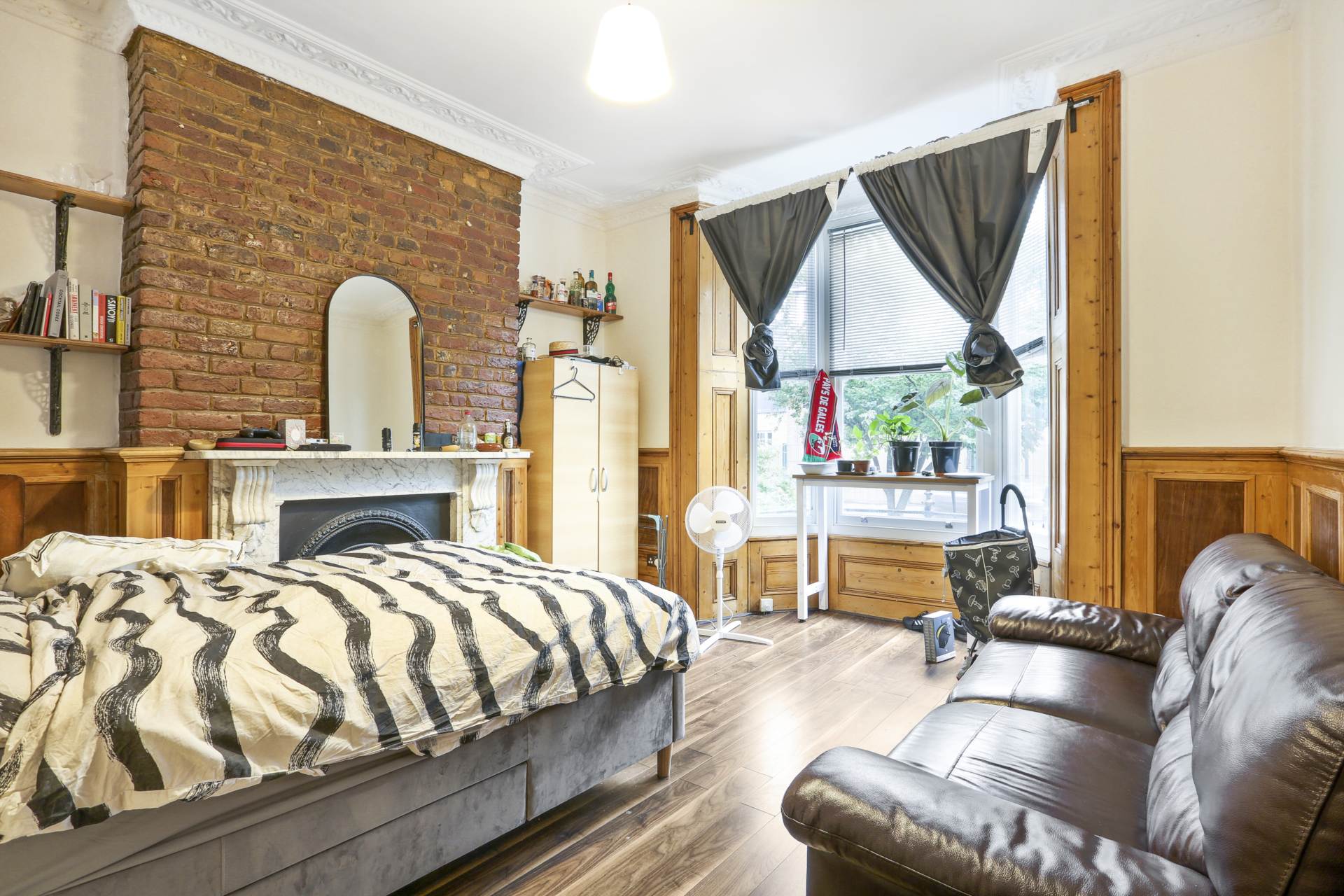 Shacklewell Lane, Dalston, Image 9