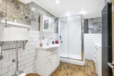 Shacklewell Lane, Dalston, Image 11