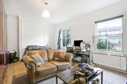 Shacklewell Lane, Dalston, Image 24