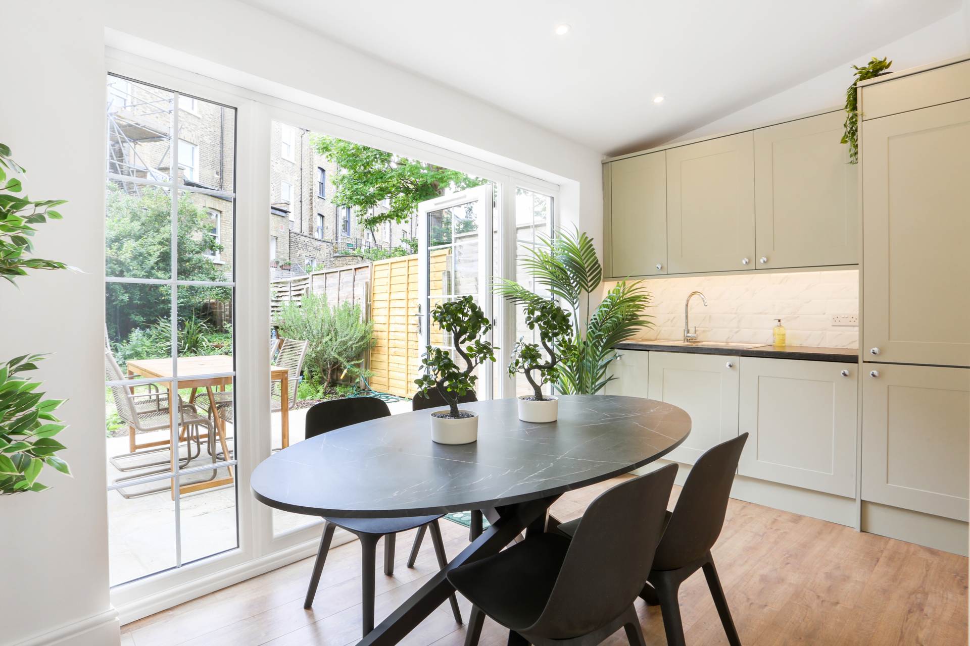Cricketfield Road, Clapton, Image 30