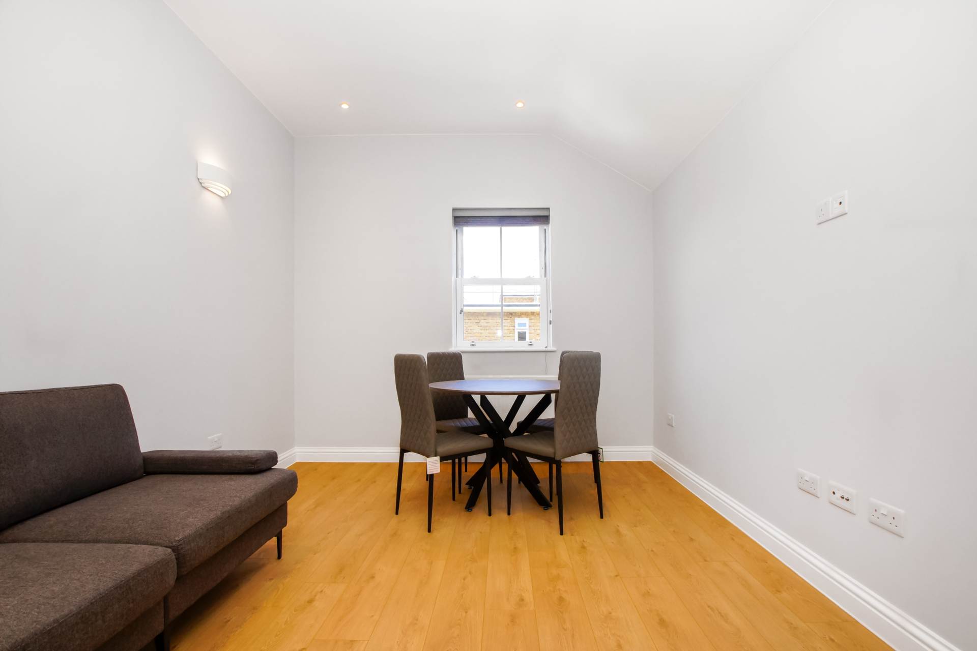 Chatsworth Road, Clapton, Image 16
