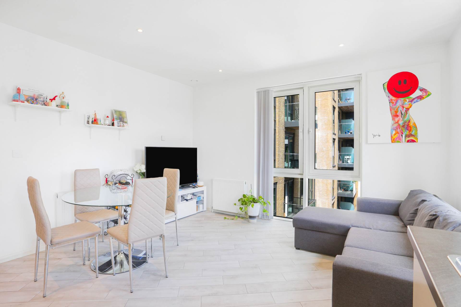 Juniper Drive, Battersea Reach SW18, Image 11