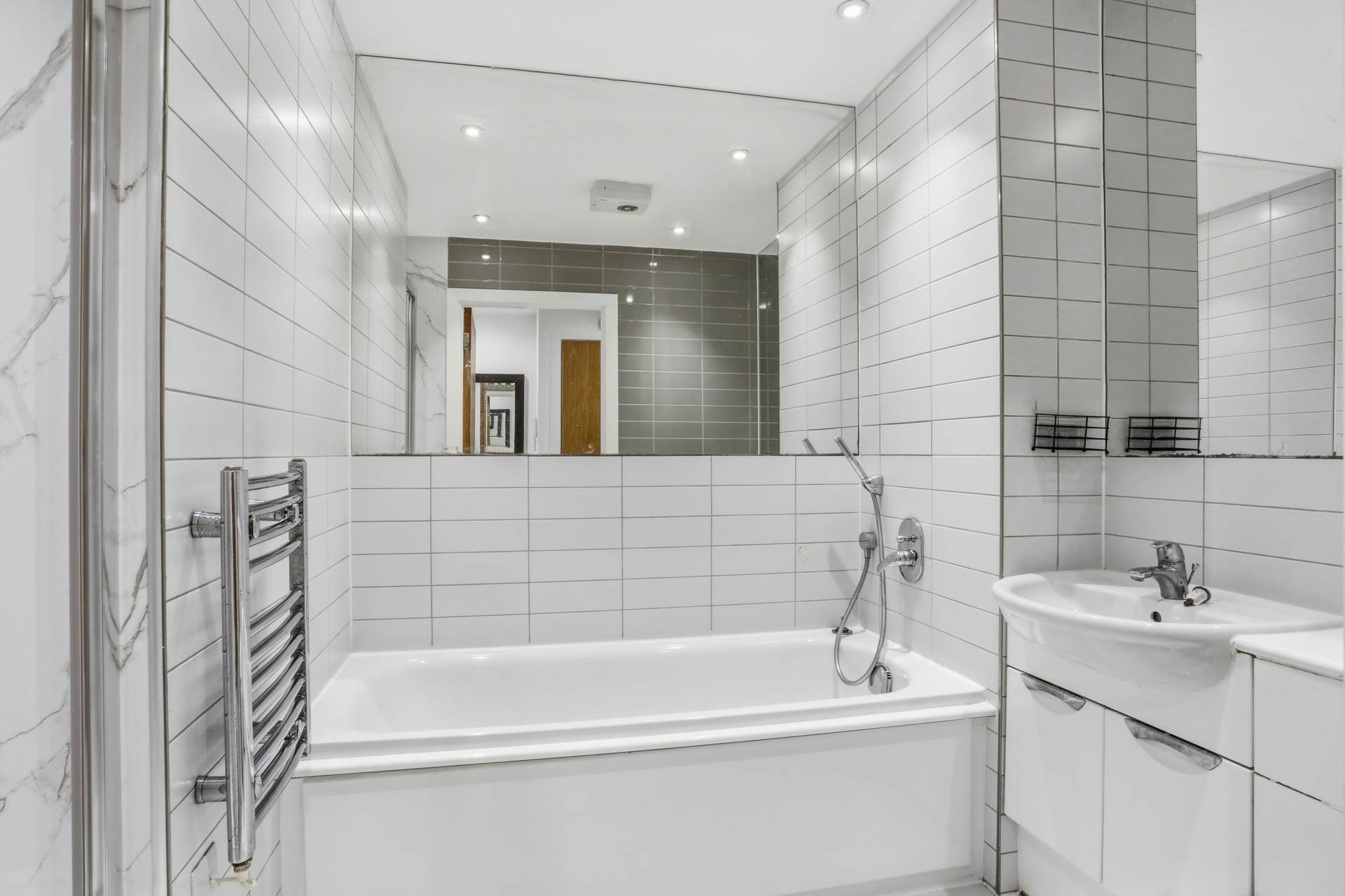 Hallsville Road, Canning Town, Image 6